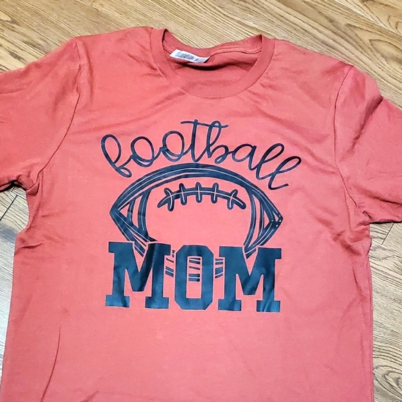 Football Mom - Picture 1 of 1